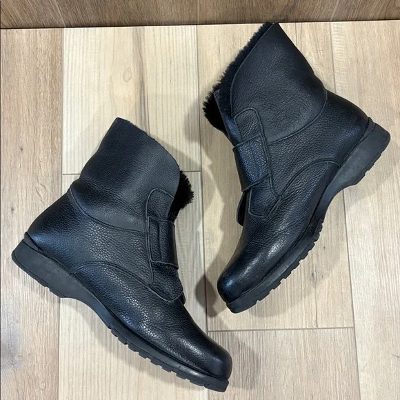 TOE WARMERS CANADA Michigan 2 Black Pebbled Leather Lined  display picture 2